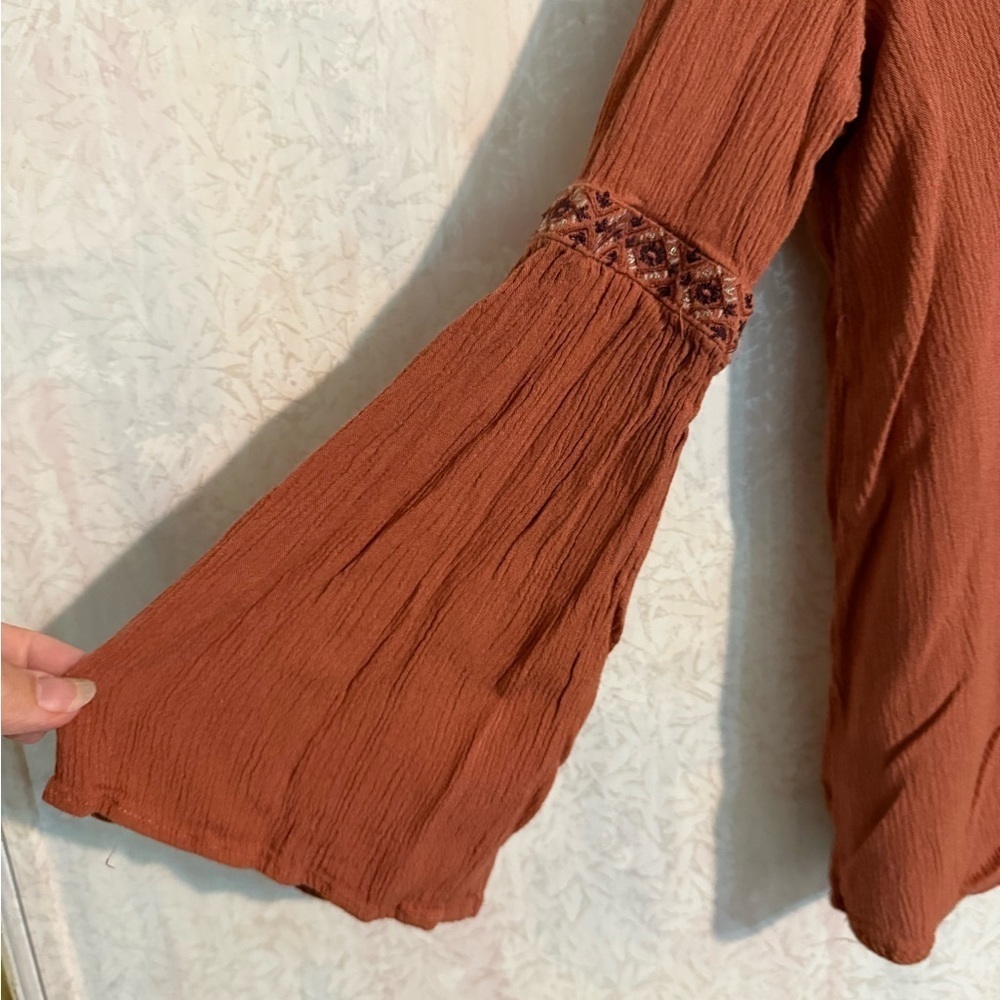 Aeropostale Terracotta Boho, Flared Sleeves, Tassel Tie Blouse Sz XS - Picture 3 of 9
